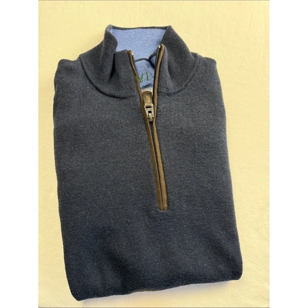 Orvis‎ Men's Grey and Light Blue Quarter Zip Knit Pullover Sweater Size M